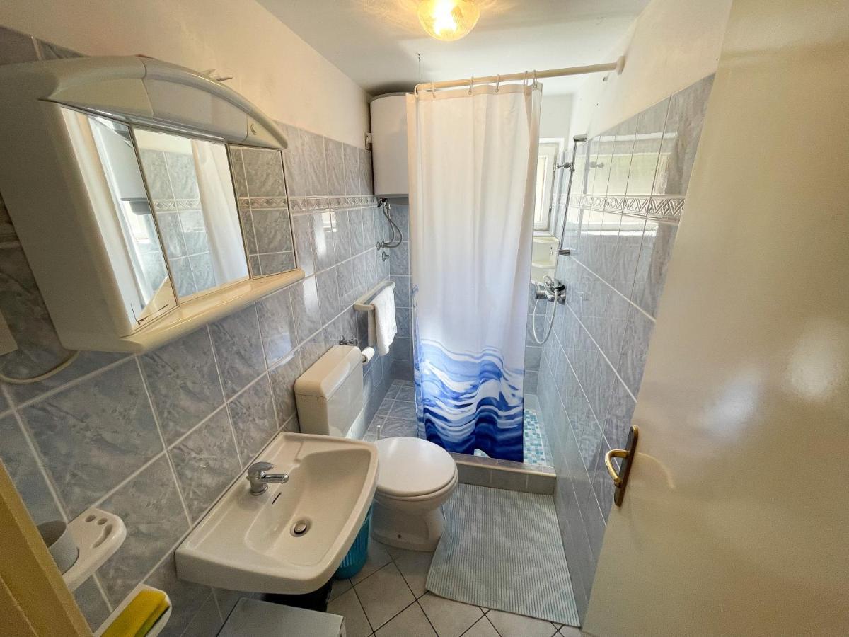 Apartmani Leonarda Jadranovo Ngoại thất bức ảnh