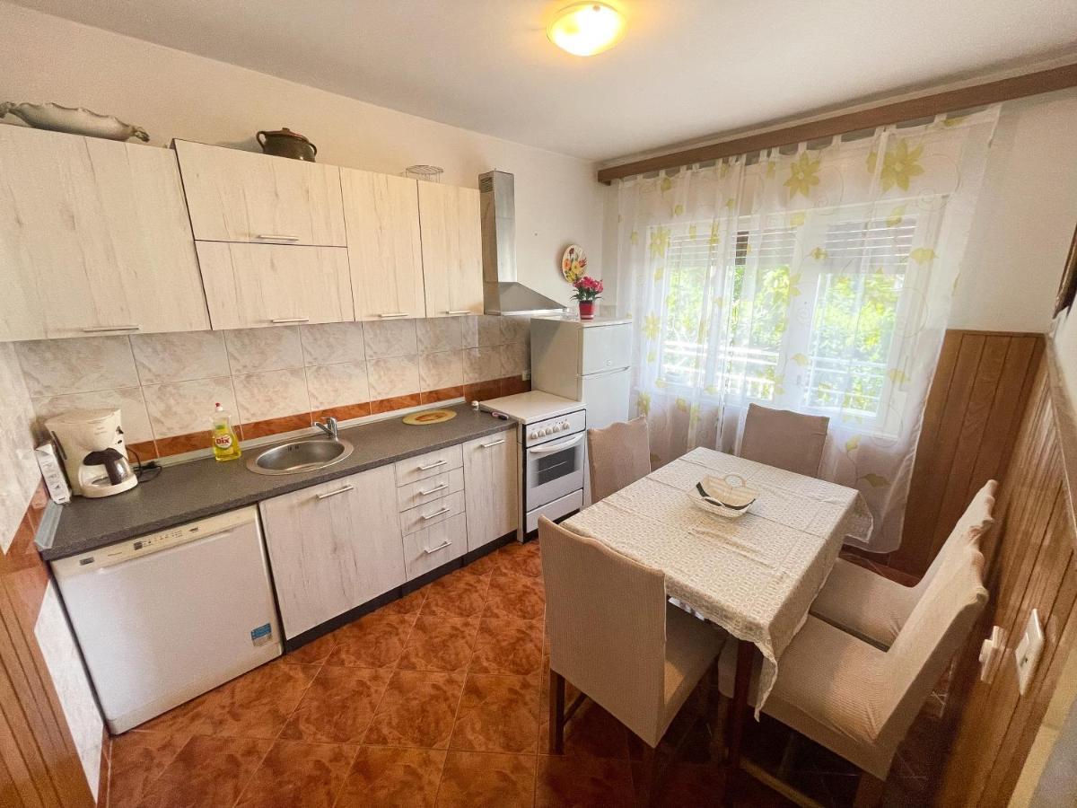 Apartmani Leonarda Jadranovo Ngoại thất bức ảnh
